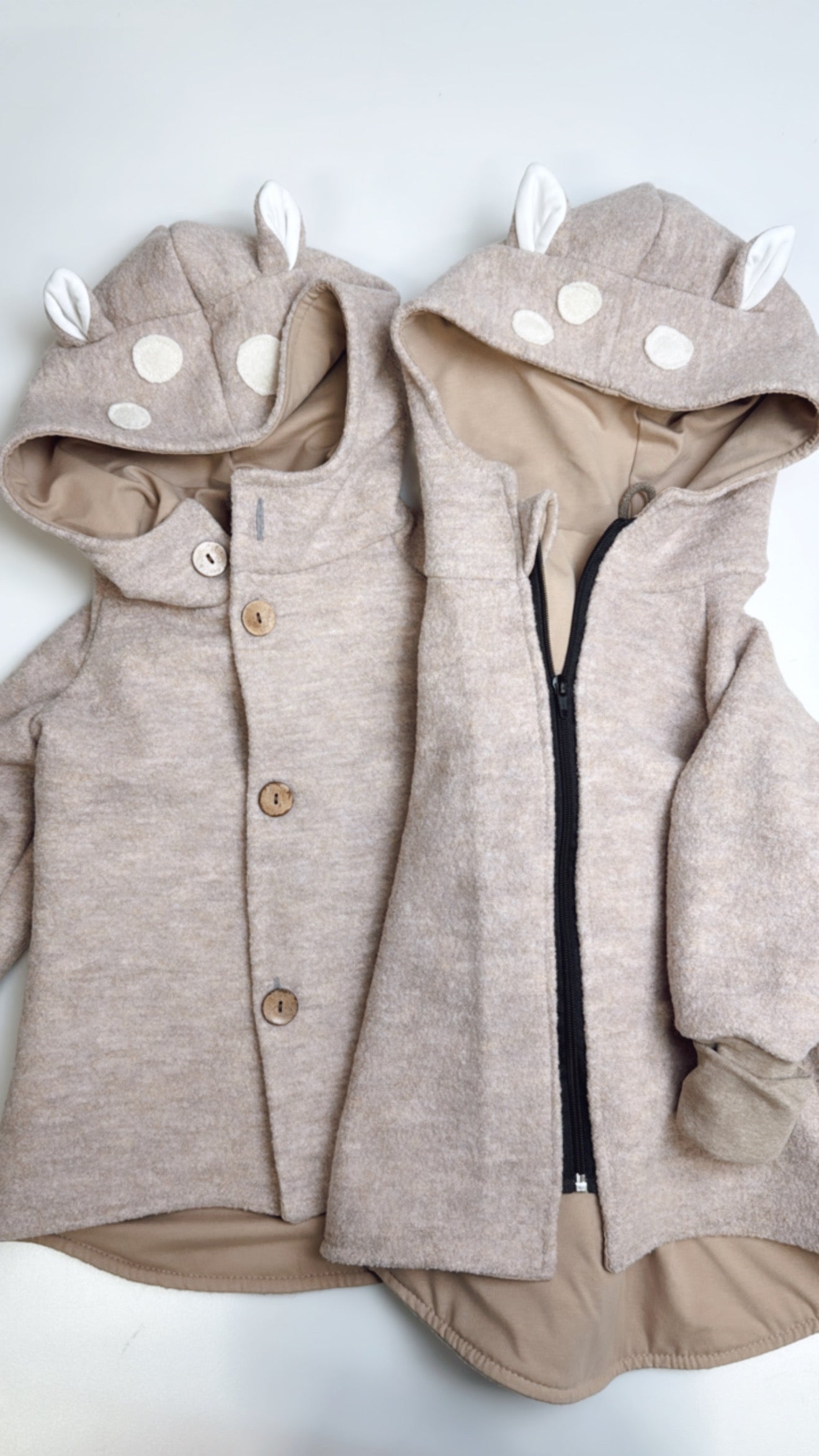 Reh Wolljacke für Kinder – handgemacht, mulesingfreie Schurwolle