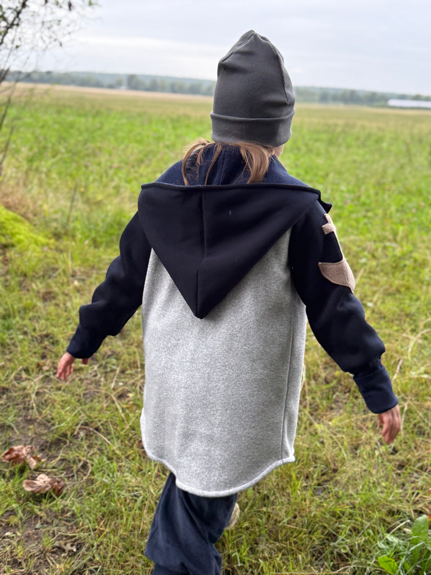 Maritime Lieblingsjacke – Anker & Schiff Design, kuschelig und handgemacht