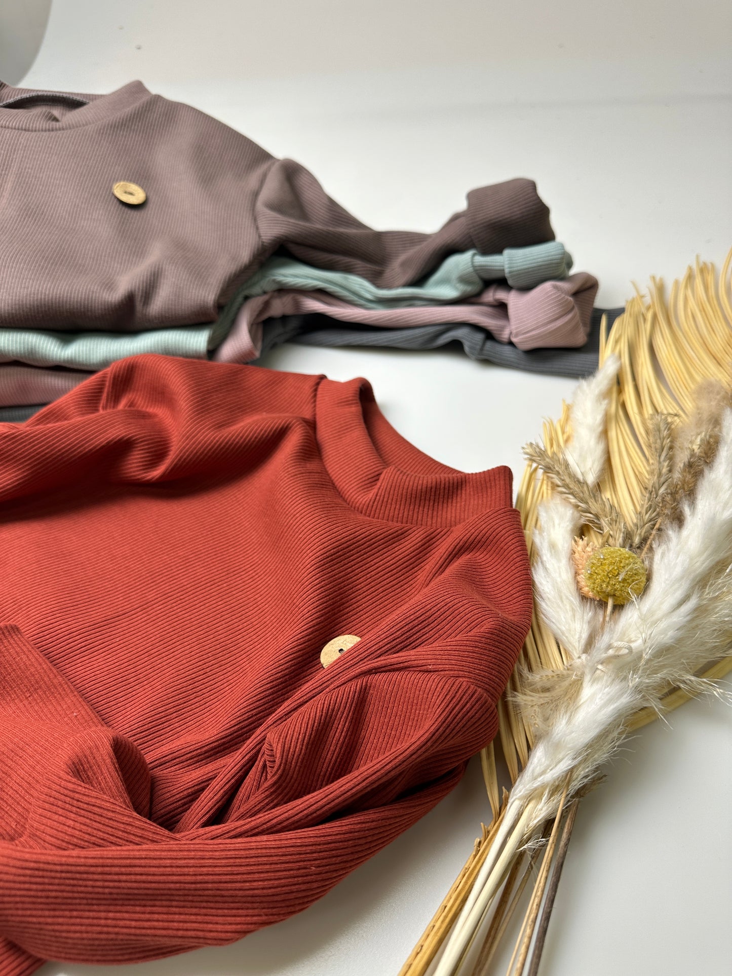 Basic Rib Langarmshirts - versch. Farben