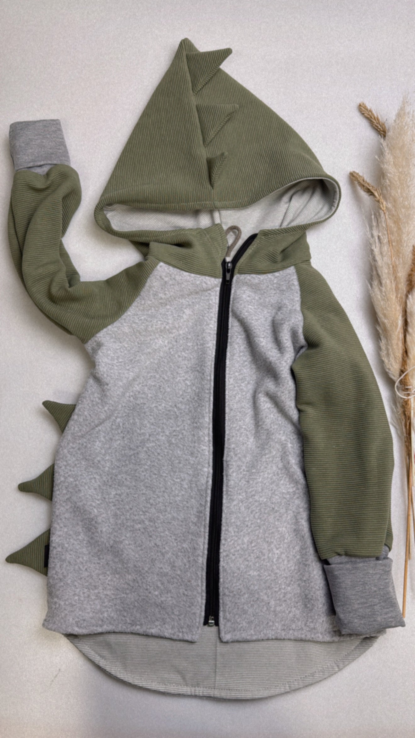 Süsseste Dino Kinderjacke – Fleece & Ottoman Rib