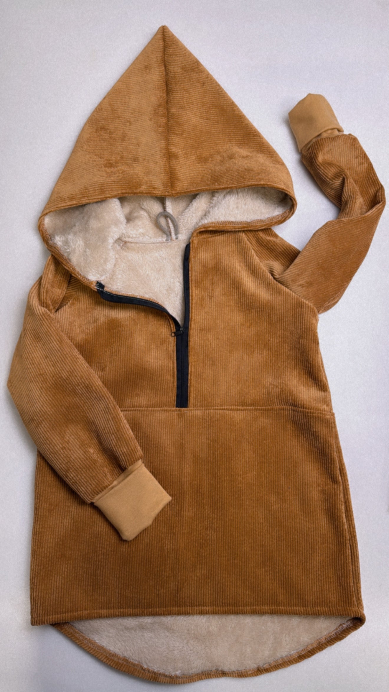 Kuscheliger Cord-Überziehpulli mit Teddyfutter – Altrosa, Dünengras & Ocker