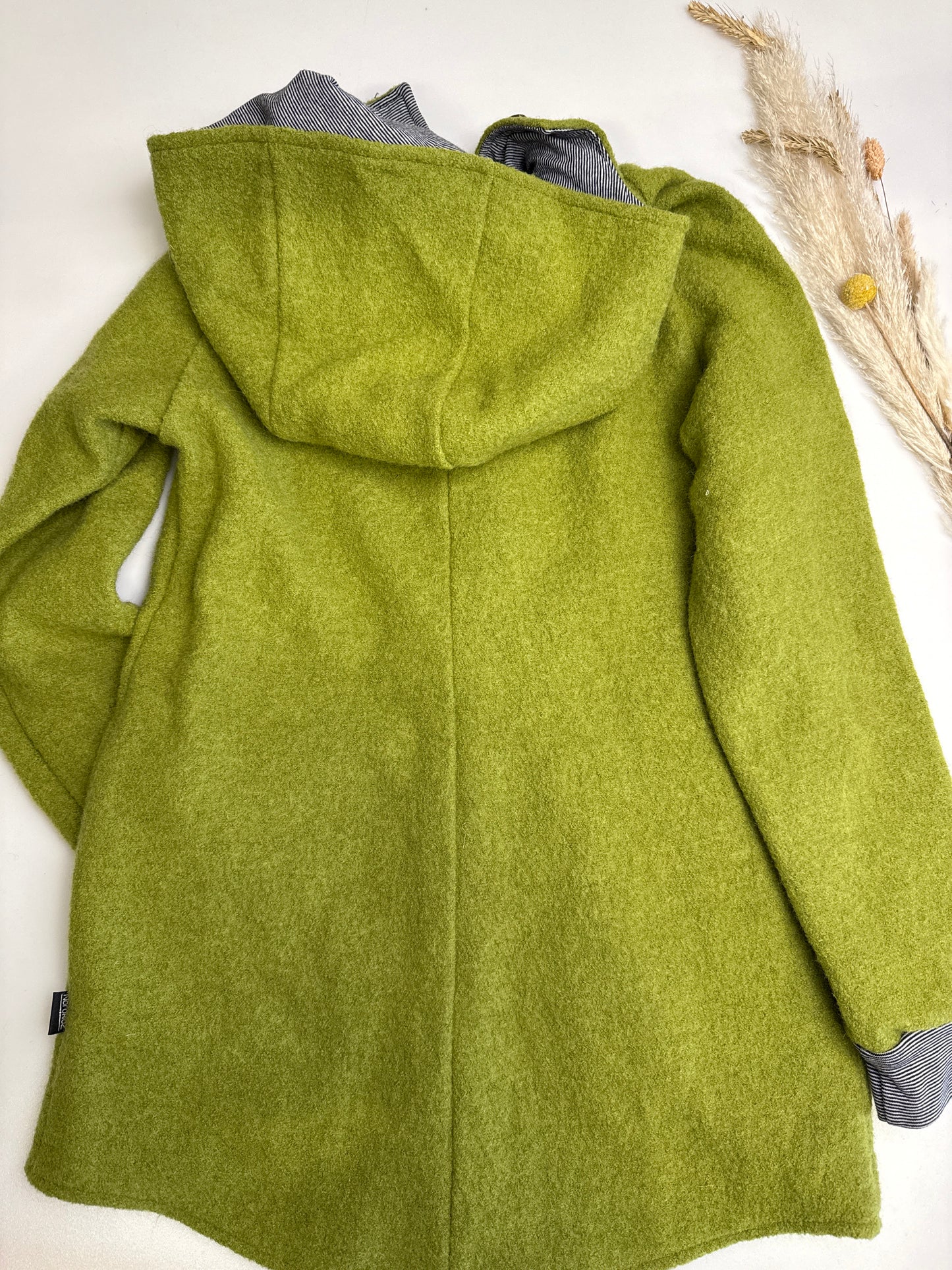 SALE 118 - Wolle Gr M 38