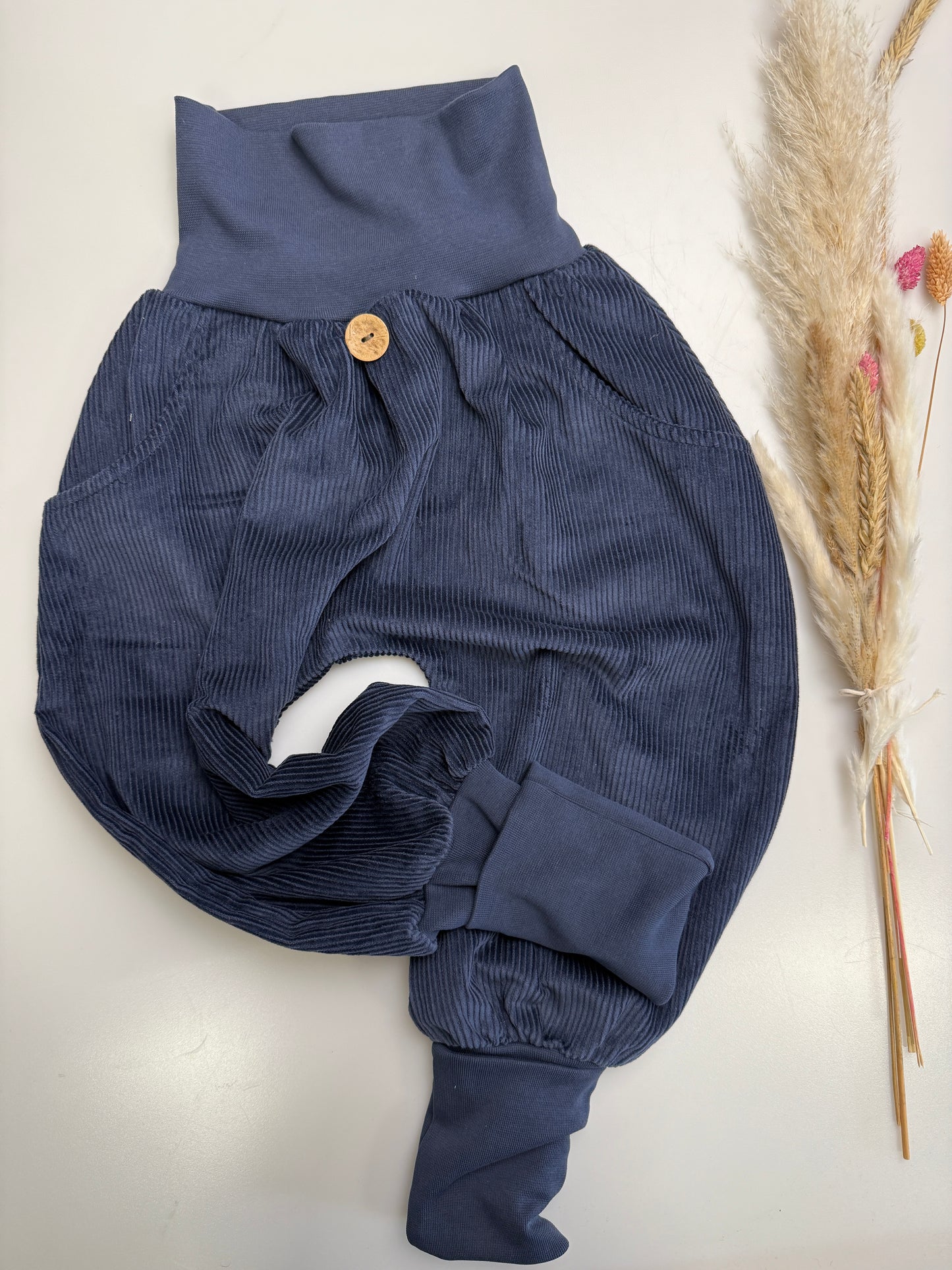 Cordknicker - Navy - neuer Schnitt!