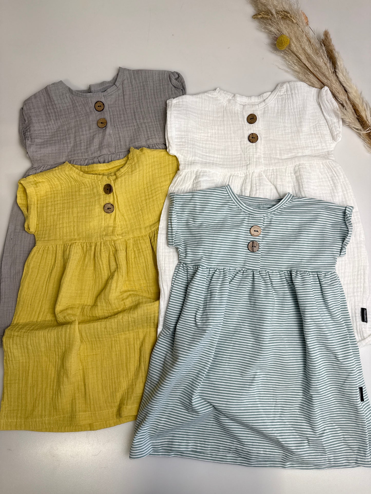 SALE 30 - 4tlg Gr 74/80 fällt größer aus