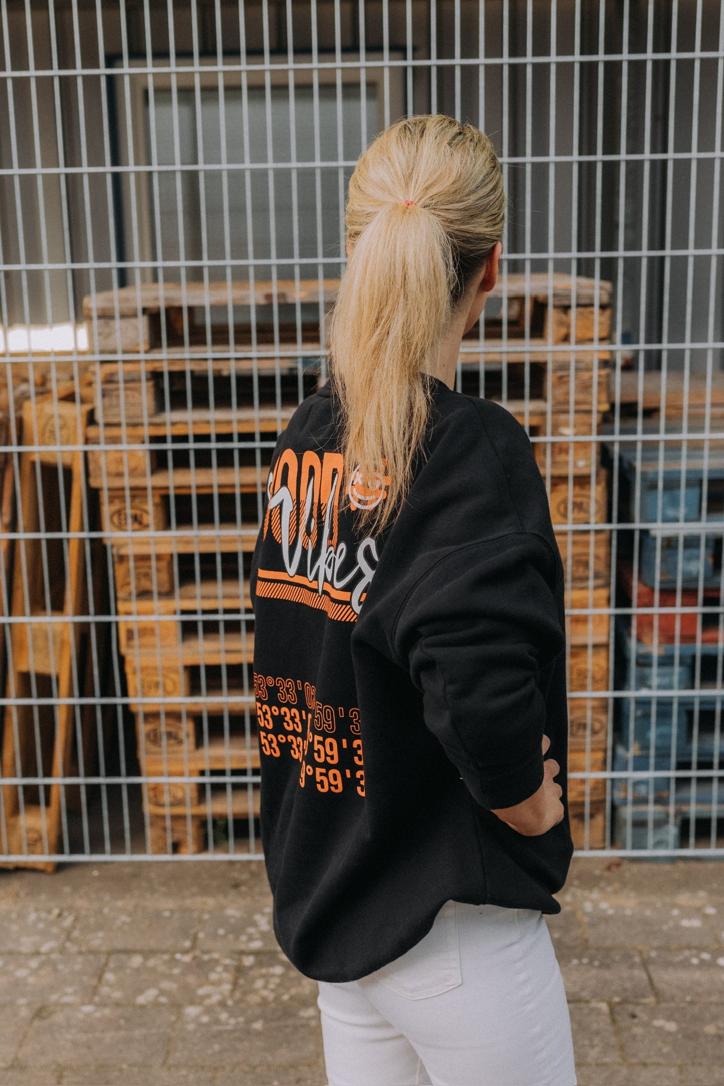 #19 Sweatshirt OVERSIZE "Good Vibes" - versch. Farben