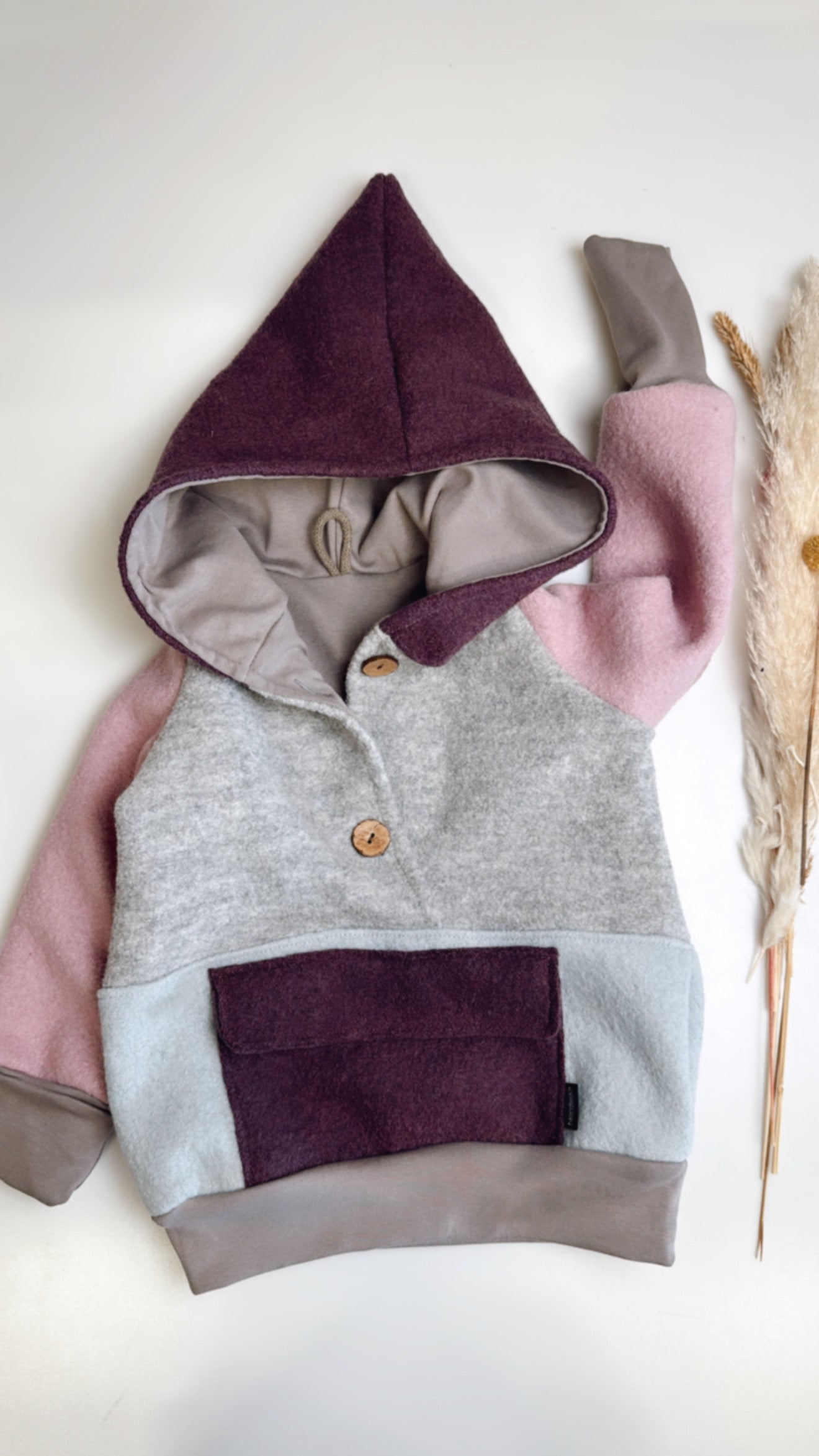 🧥♻️ Bunte Reststoff- WALK Schlupf-Jacken – Nachhaltig, einzigartig