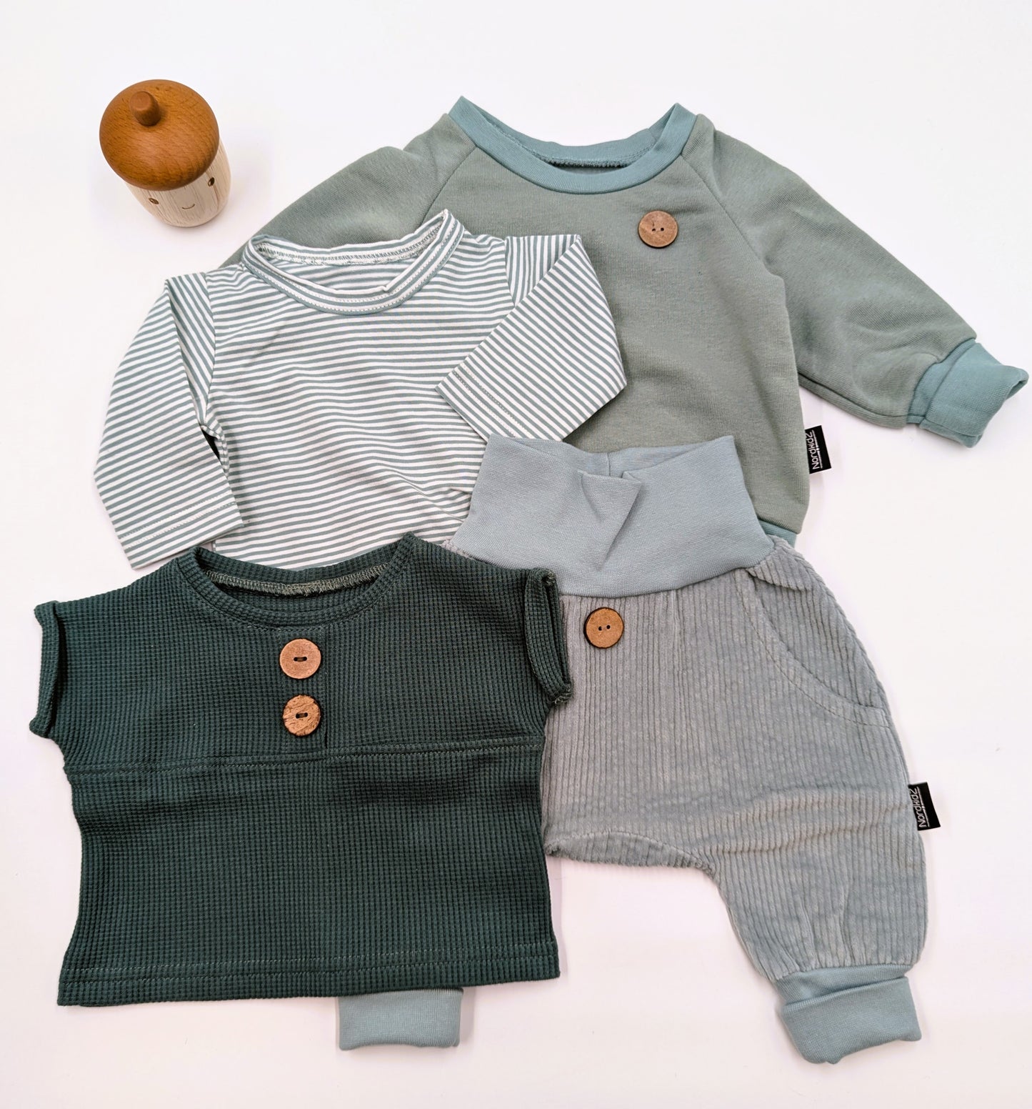 Newborn - Outfit 2 (Gr. 1, 4 Teile)