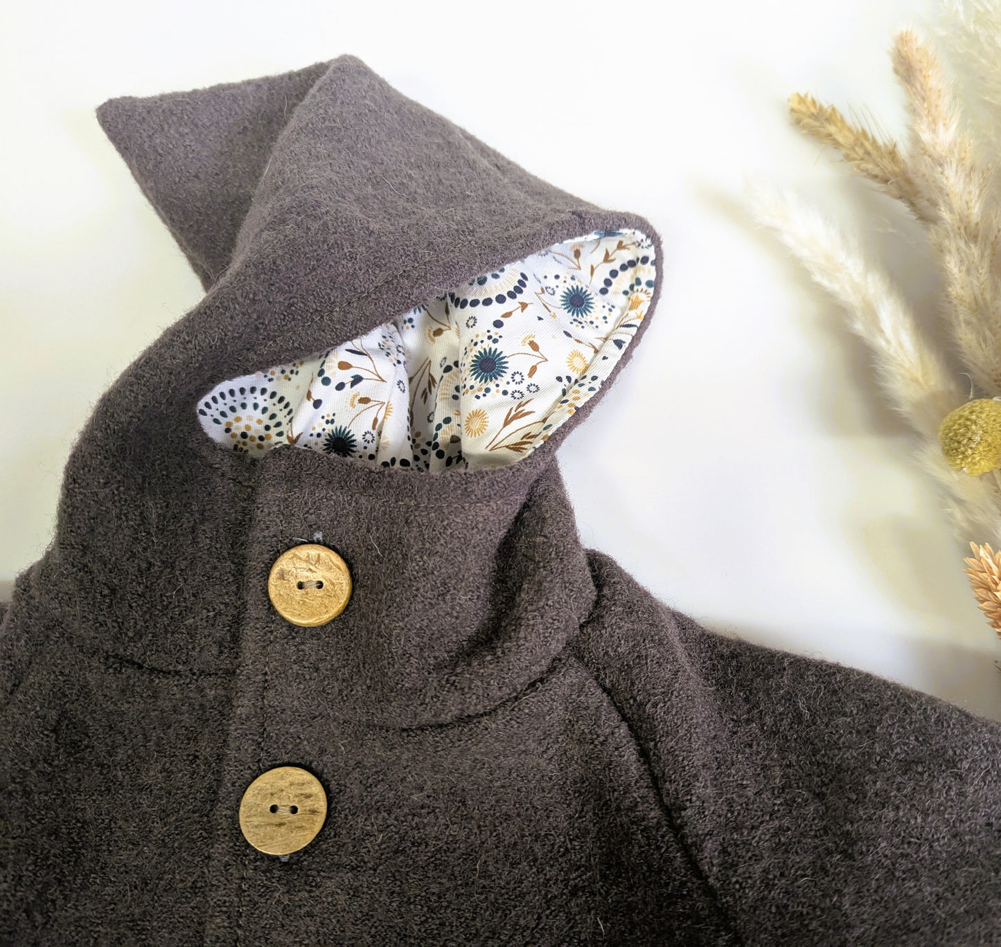 247 Walk Overall - Braun / Floral weiß