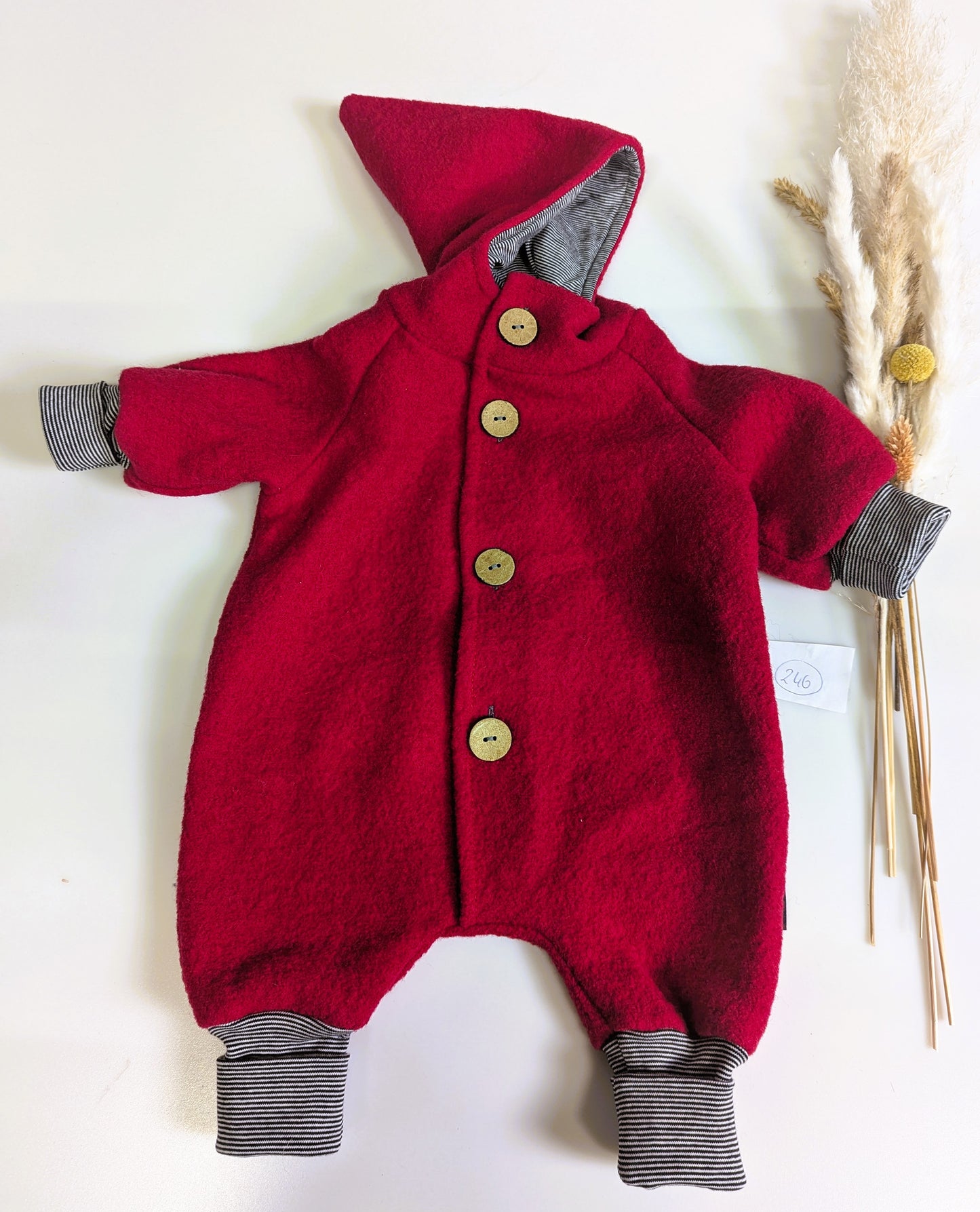246 Walk Overall - Rot / s/w-Ringel, Gr. 1, 50/56