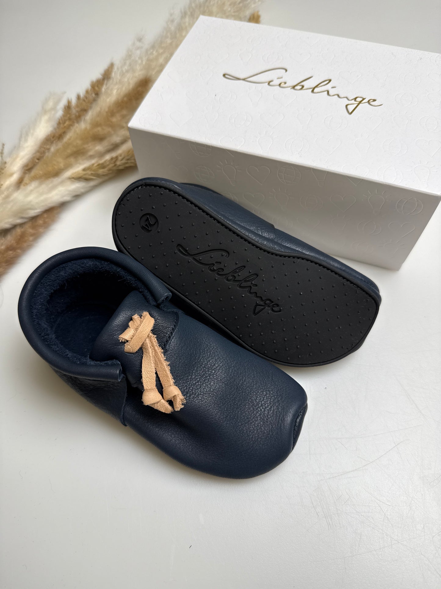 Lieblinge Lederpuschen mit Sohle - Navy Gr. 24