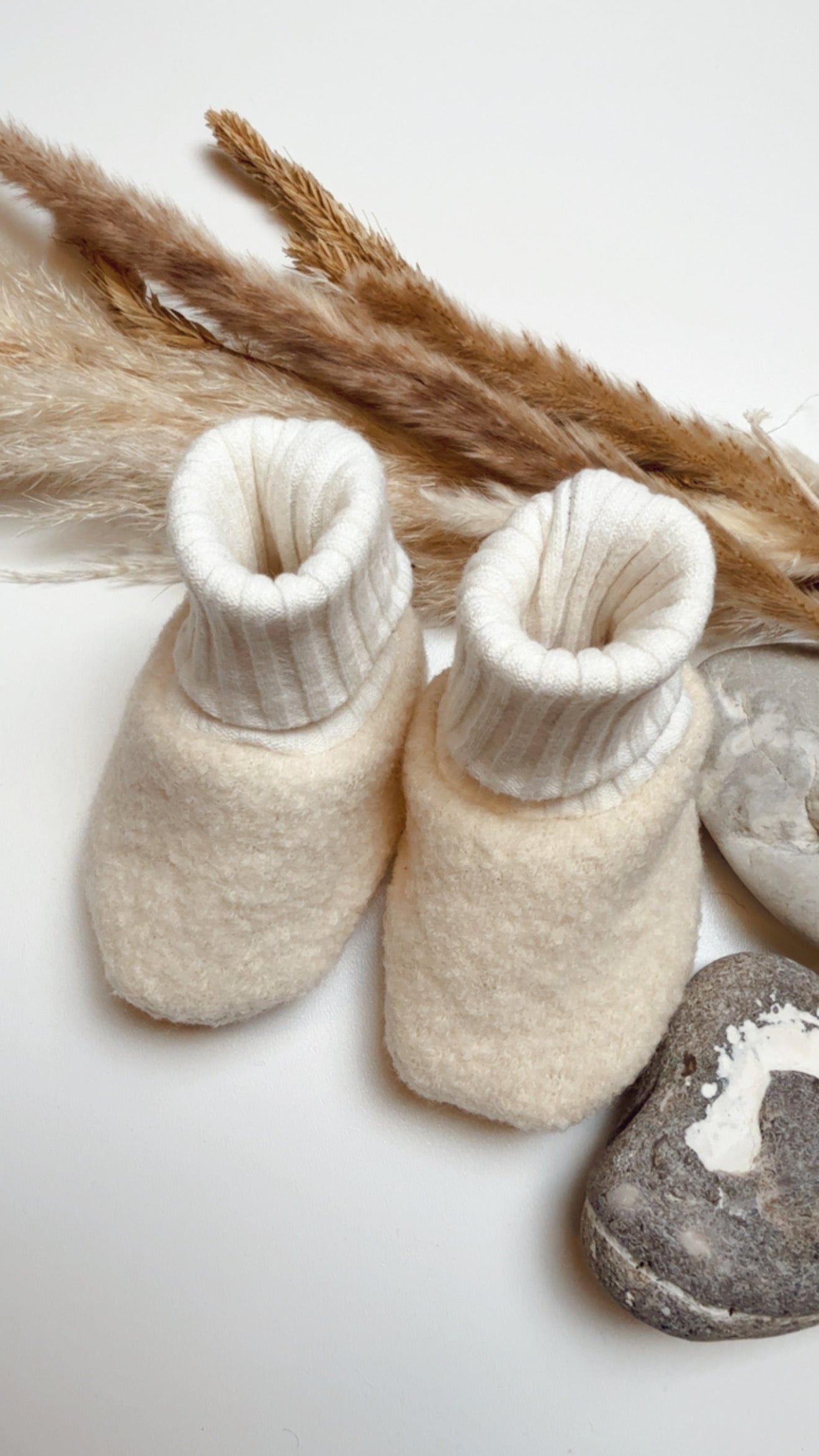 🤍 Wollpuschen für Babys – mitwachsend - Ecru