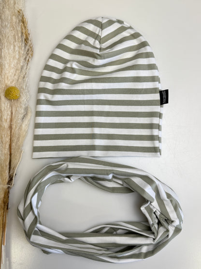 Gestreiftes Beanie & Loop Set „Dünengras“ – kuschelig weich & stylisch