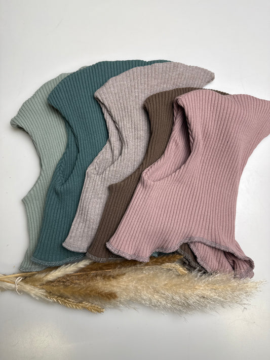 Strick Schlupfmütze Gr 1-3 Jahre verschiedene Farben