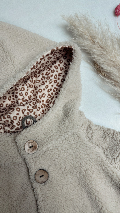 Kuschelteddy Leo Jacke - beige