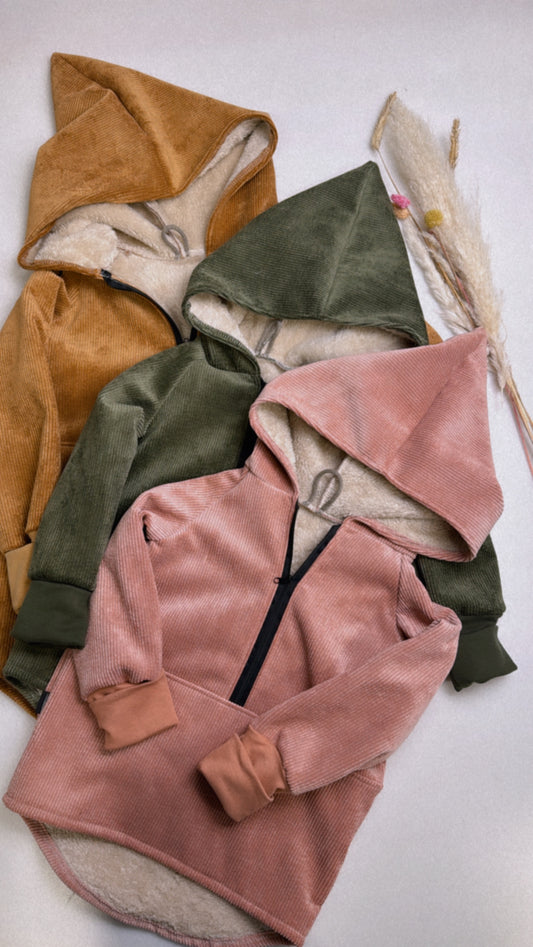 Kuscheliger Cord-Überziehpulli mit Teddyfutter – Altrosa, Dünengras & Ocker